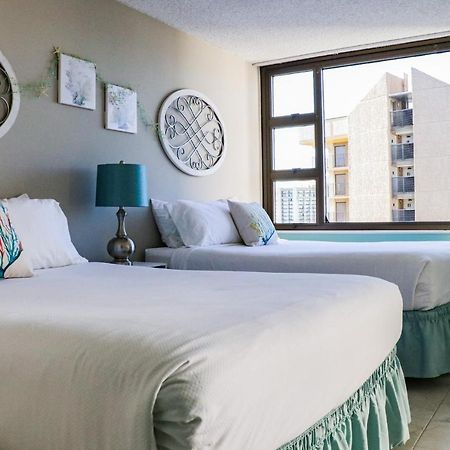 The Makai Suite At The Waikiki Banyan Honolulu Exteriör bild
