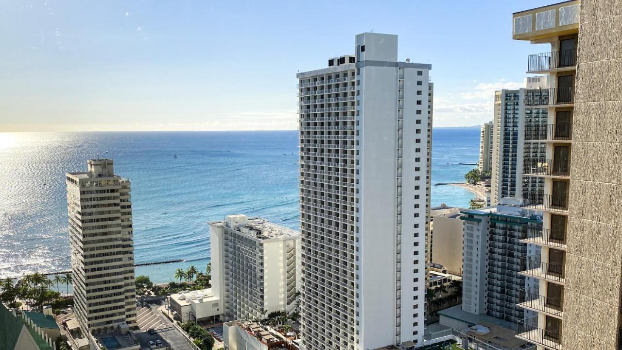 The Makai Suite At The Waikiki Banyan Honolulu Exteriör bild